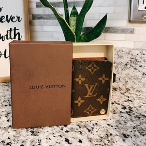 💯 Authentic Louis Vuitton Monogram Card Holder